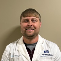 Photo of Joshua Minga, NP