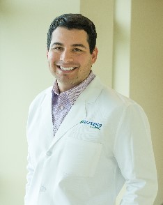 Photo of Lyndon Ramirez, APRN