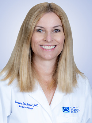 Photo of Tracey Robinson, MD